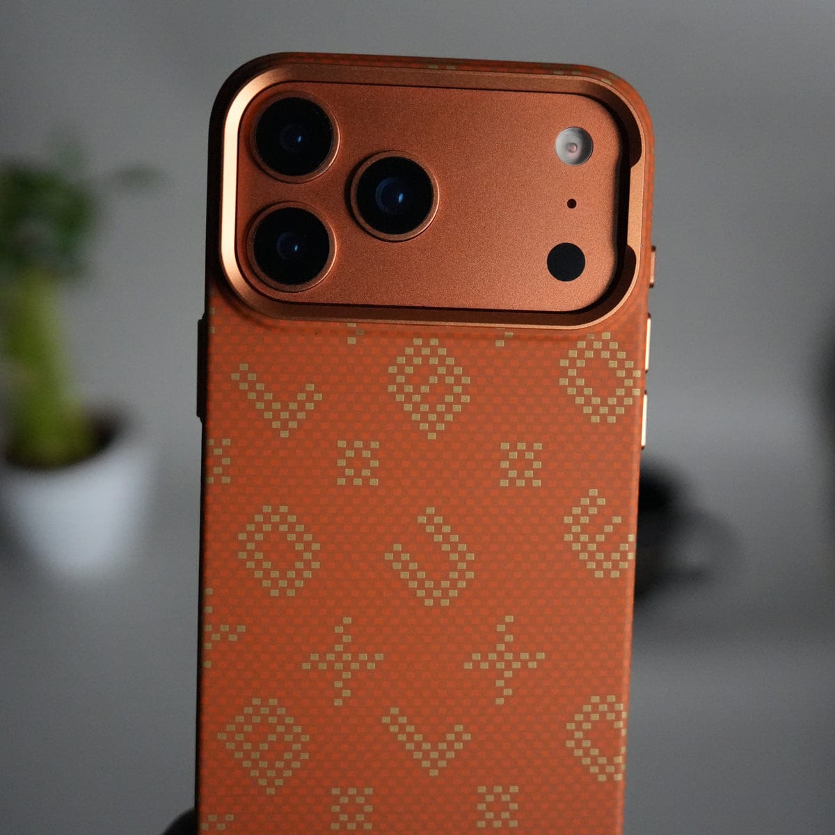 iPhone 17 Pro Aramid Fiber Slim Case Cover | Orange