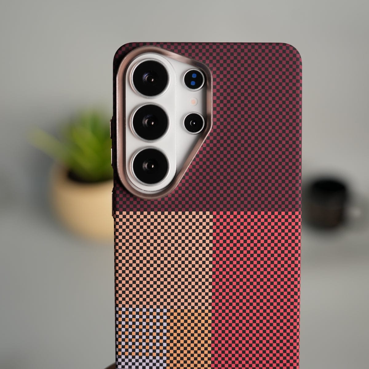 Galaxy S25 Ultra Carbon Fiber Texture Design Hard Pc MagSafe Case Cover MaroonTop Design