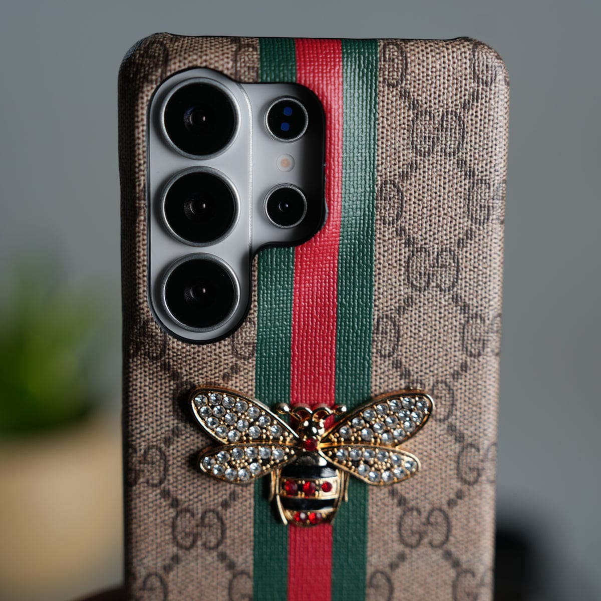 Galaxy S26 Ultra Luxury 3D BEE Stripe Design Case Cover