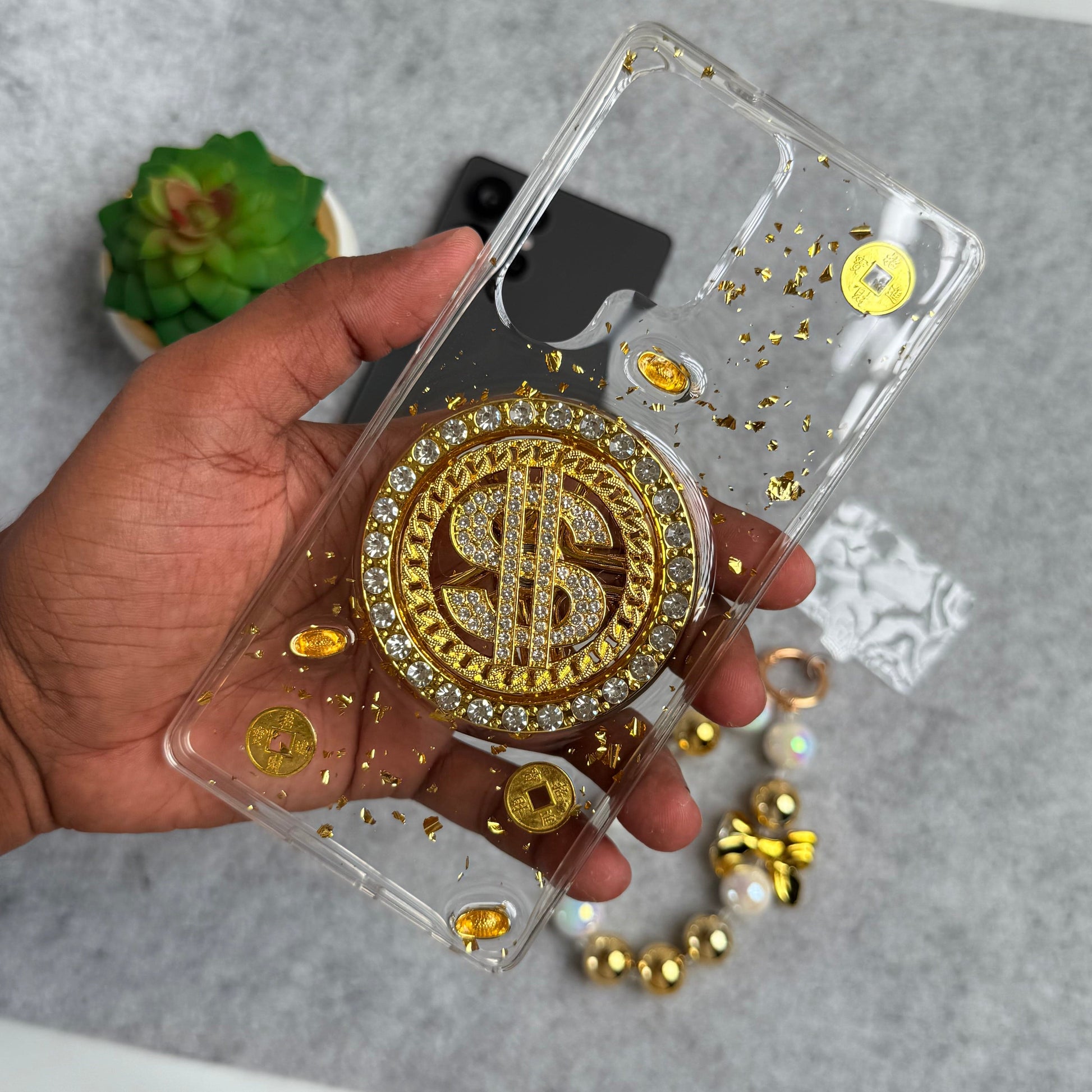 Samsung Galaxy S24 Ultra Rotation Dollar Bracelet Wristband Chain Phone Case Cover