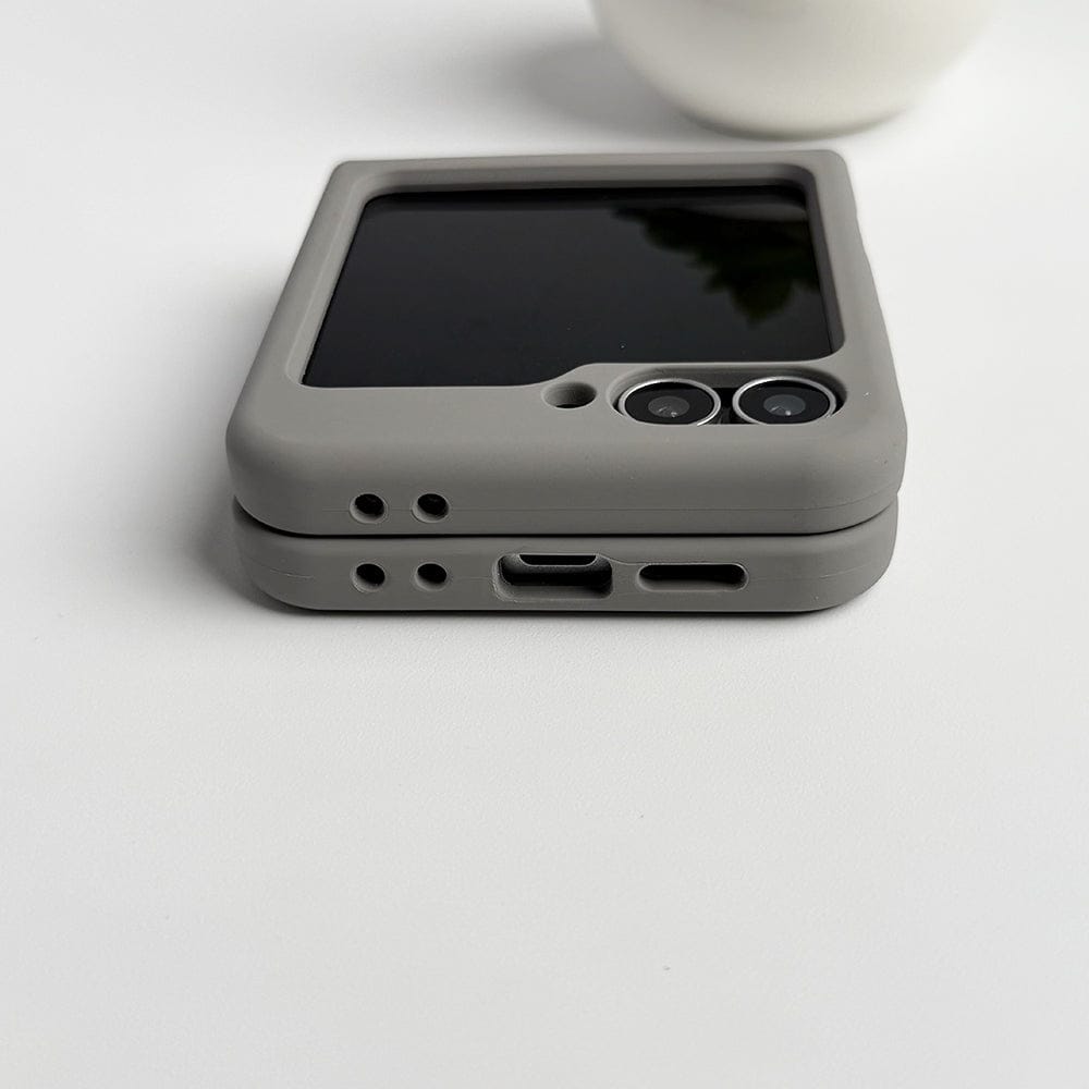 Samsung Galaxy Z Flip 7FE Smooth Premium Silicone Cover