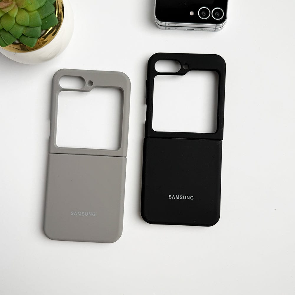 Samsung Galaxy Z Flip 7FE Smooth Premium Silicone Cover