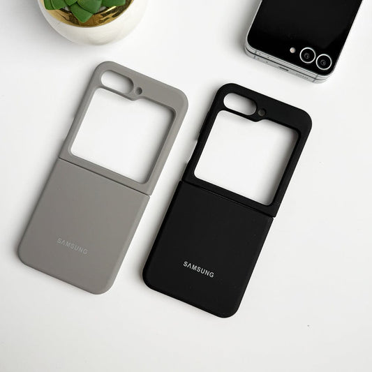 Samsung Galaxy Z Flip 7FE Smooth Premium Silicone Cover