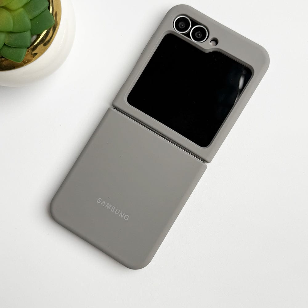 Samsung Galaxy Z Flip 7FE Smooth Premium Silicone Cover