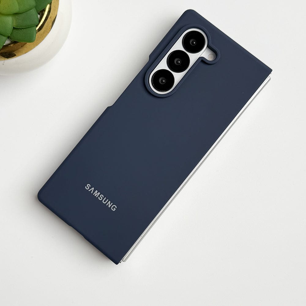 Samsung Galaxy Z Fold 7 Smooth Premium Silicone Cover