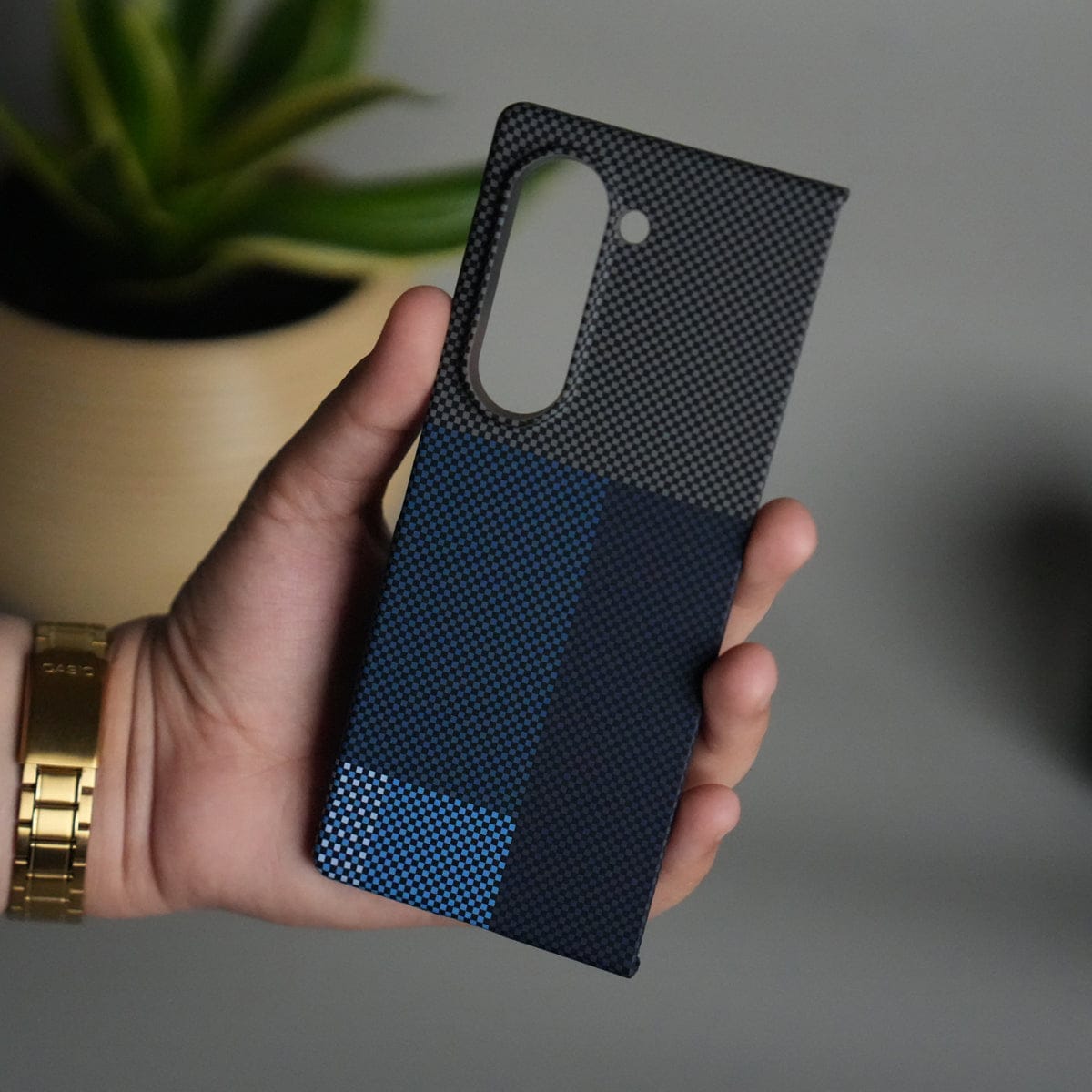 Galaxy Z Fold 6 Carbon Fiber Texture Aramid Design Hard Pc MagSafe Cover | BlueMix Design