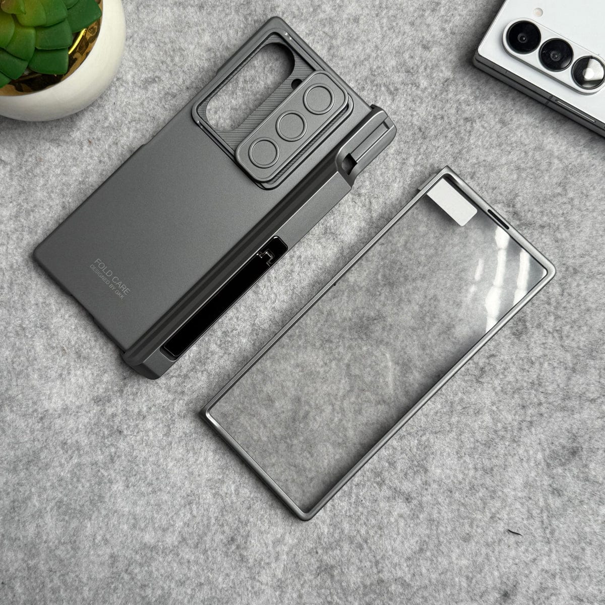 Samsung Galaxy Z Fold 6 GKK Camera Protection Slider Magnetic Hinge Front Glass Protective Cover