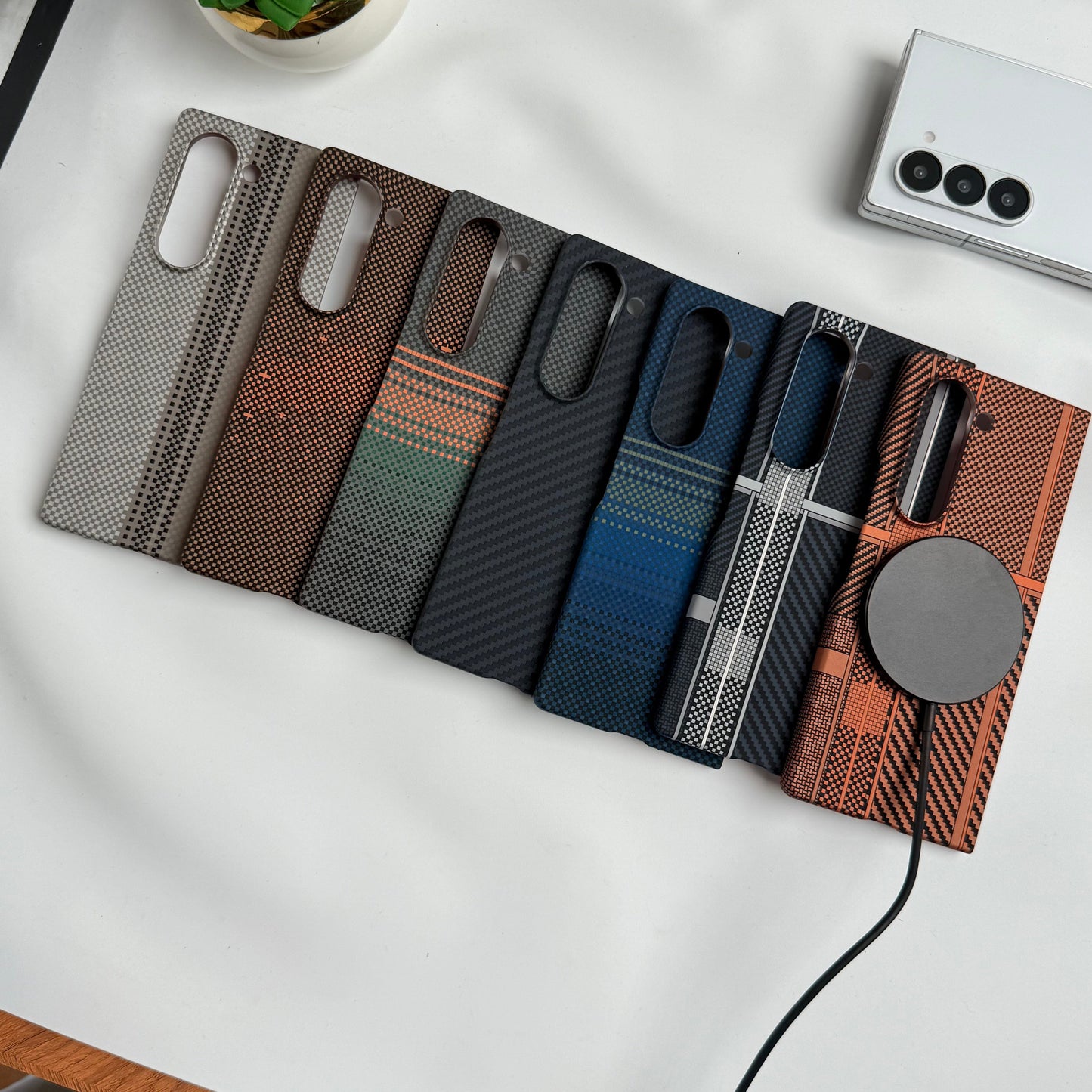 Samsung Galaxy Z Fold 6 Carbon Fiber Texture Aramid Design Hard Pc MagSafe Case Cover
