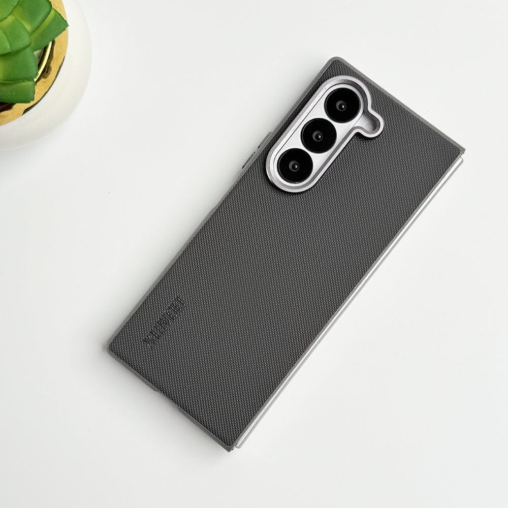 Samsung Galaxy Z Fold 6  Dotted Texture Cover