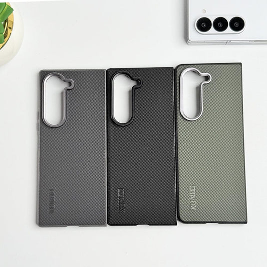 Samsung Galaxy Z Fold 6  Dotted Texture Cover