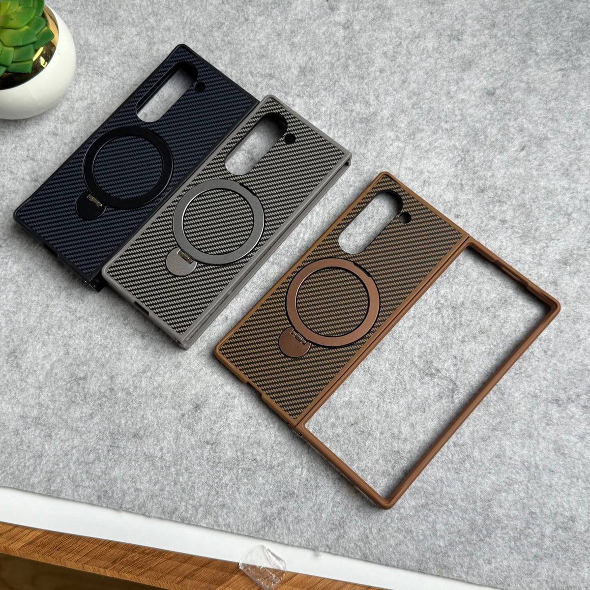 Samsung Galaxy Z fold 7 Premium Carbon Fiber Texture MagSafe Magnetic Stand Case Cover