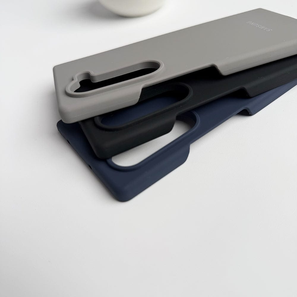 Samsung Galaxy Z Fold 7 Smooth Premium Silicone Cover