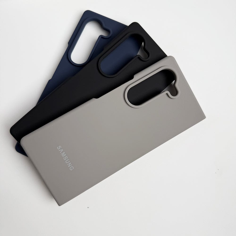 Samsung Galaxy Z Fold 7 Smooth Premium Silicone Cover