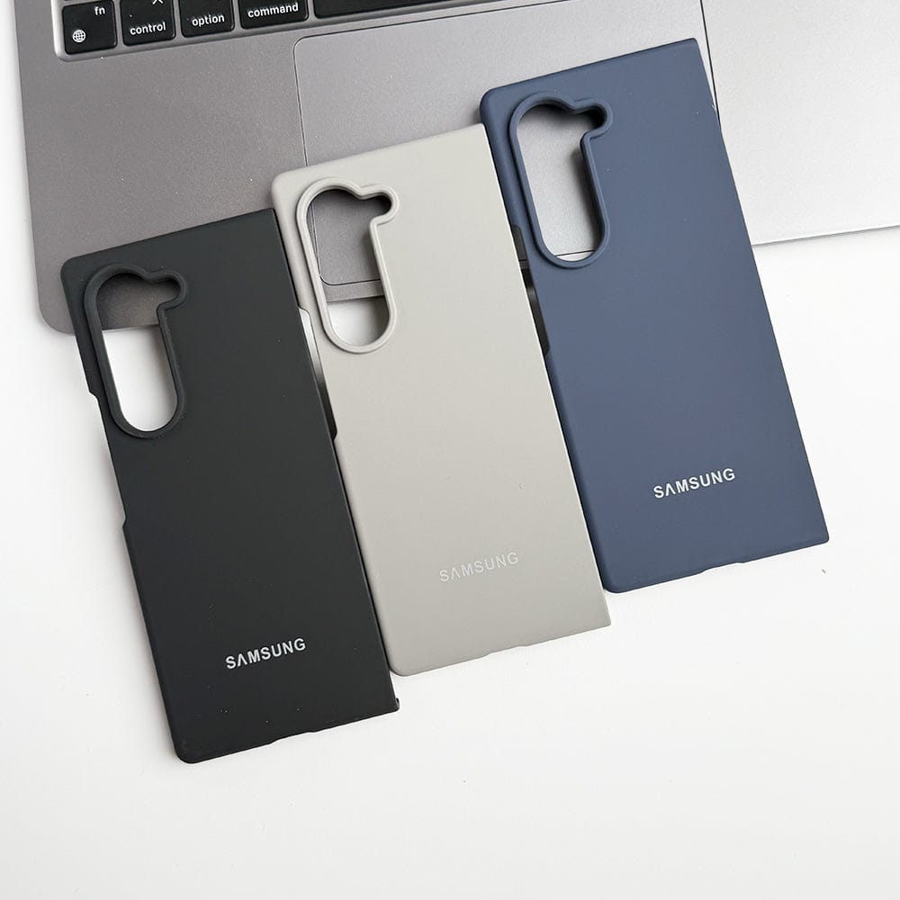 Samsung Galaxy Z Fold 7 Smooth Premium Silicone Cover