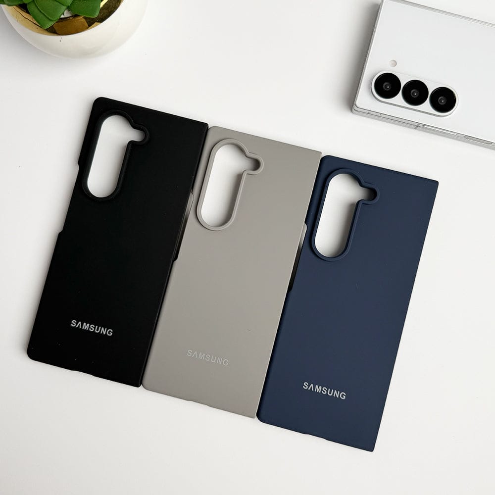 Samsung Galaxy Z Fold 7 Smooth Premium Silicone Cover