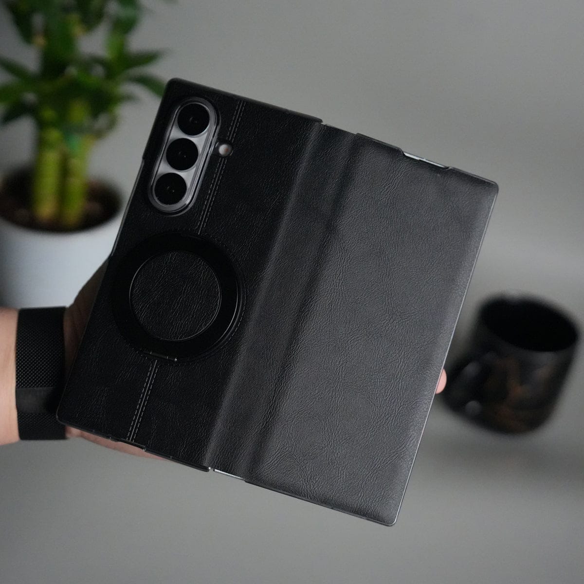 Galaxy Z Fold 6 Luxury Leather Rotating Ring Stand Case