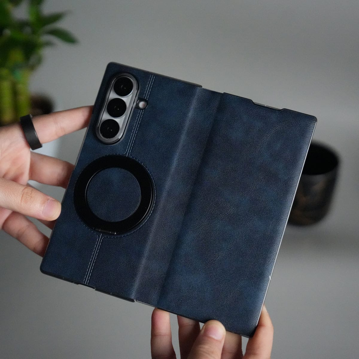 Galaxy Z Fold 6 Luxury Leather Rotating Ring Stand Case