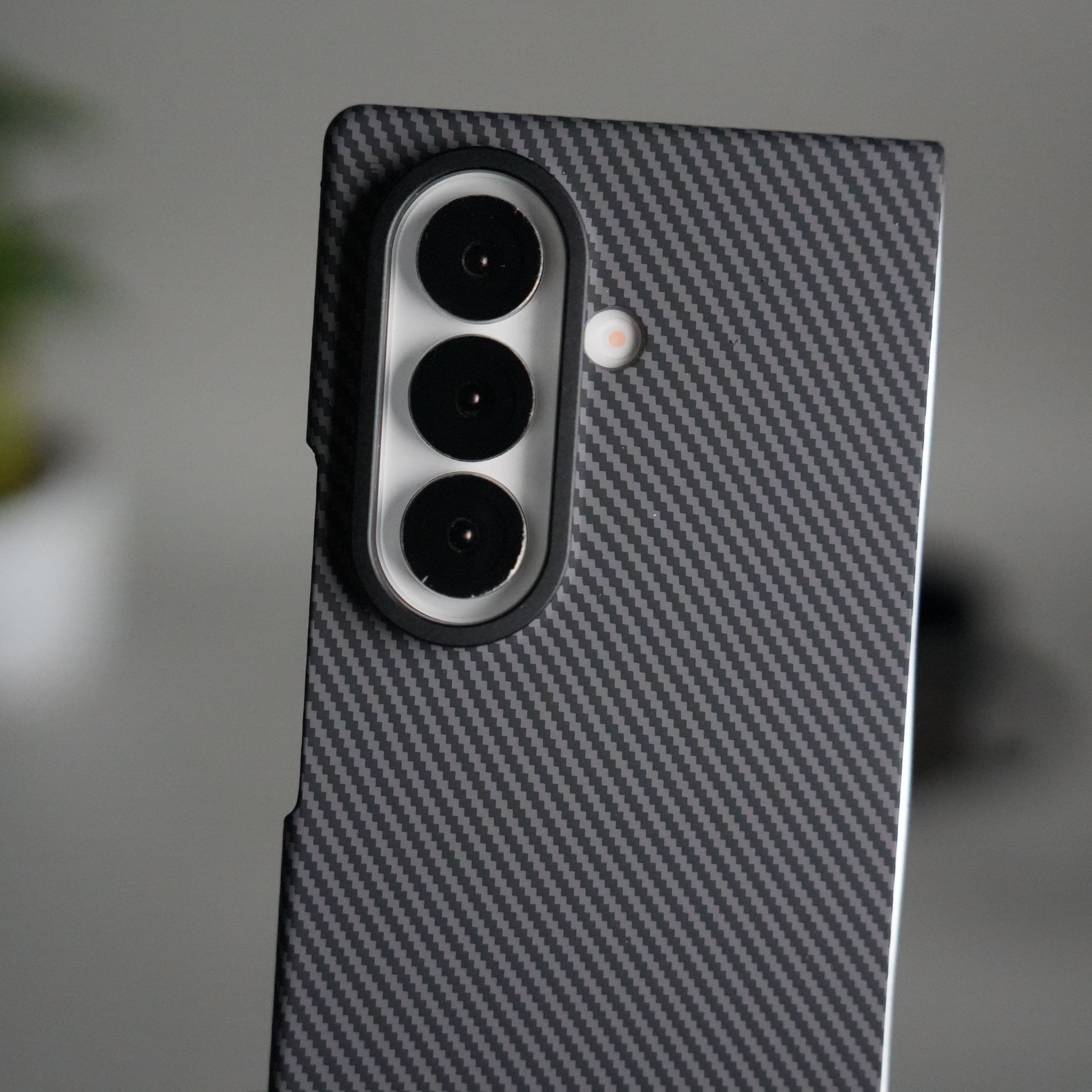 Galaxy Z Fold 7 Carbon Fiber Texture Back Case with Front Membrane | Ultra-Thin Protective Cover