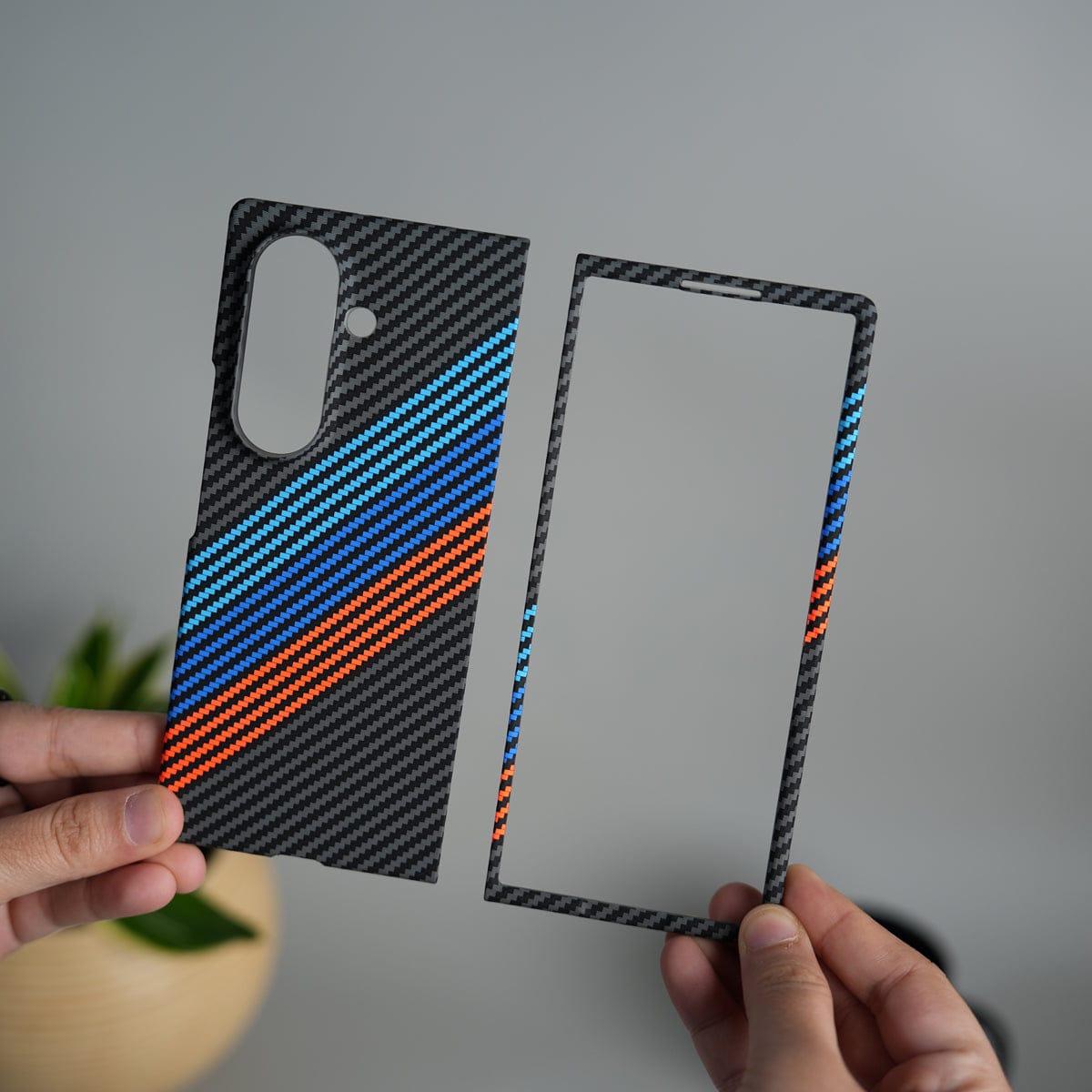 Galaxy Z Fold 6 Carbon Fiber Texture Design Hard Pc MagSafe Case Cover BlueOrangeLine Design