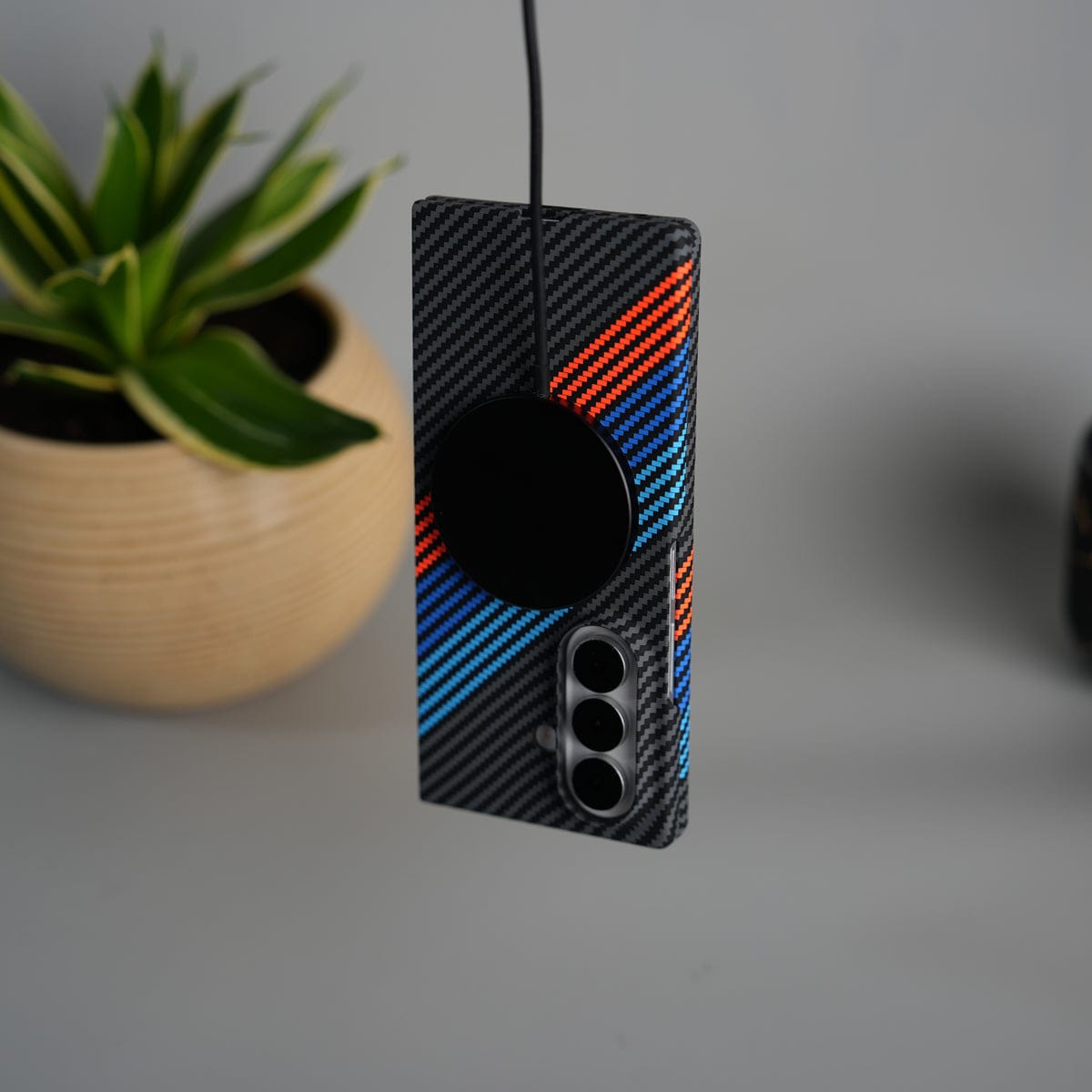 Galaxy Z Fold 6 Carbon Fiber Texture Design Hard Pc MagSafe Case Cover BlueOrangeLine Design