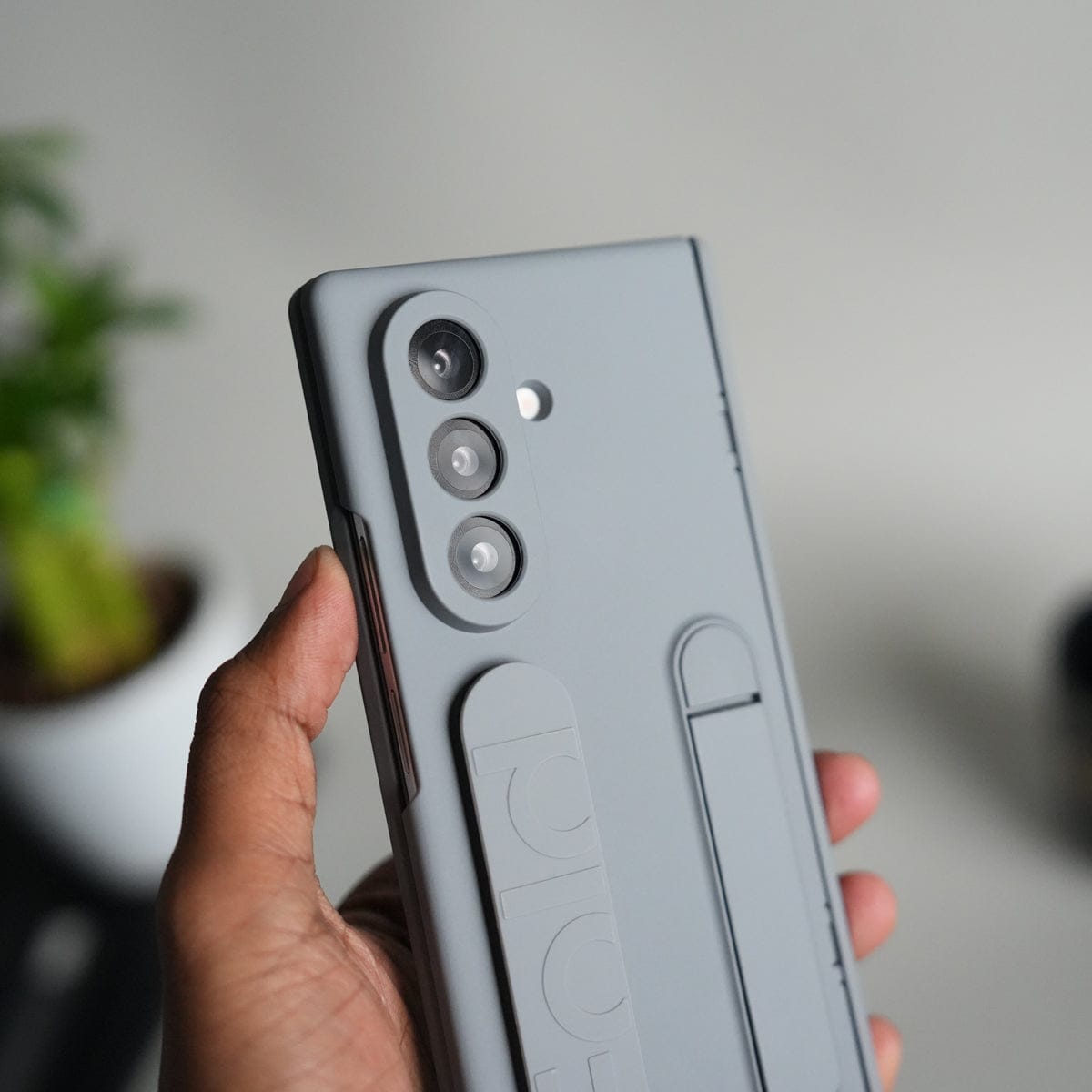 Galaxy Z Fold 6 Case with Front Glass and Kickstand