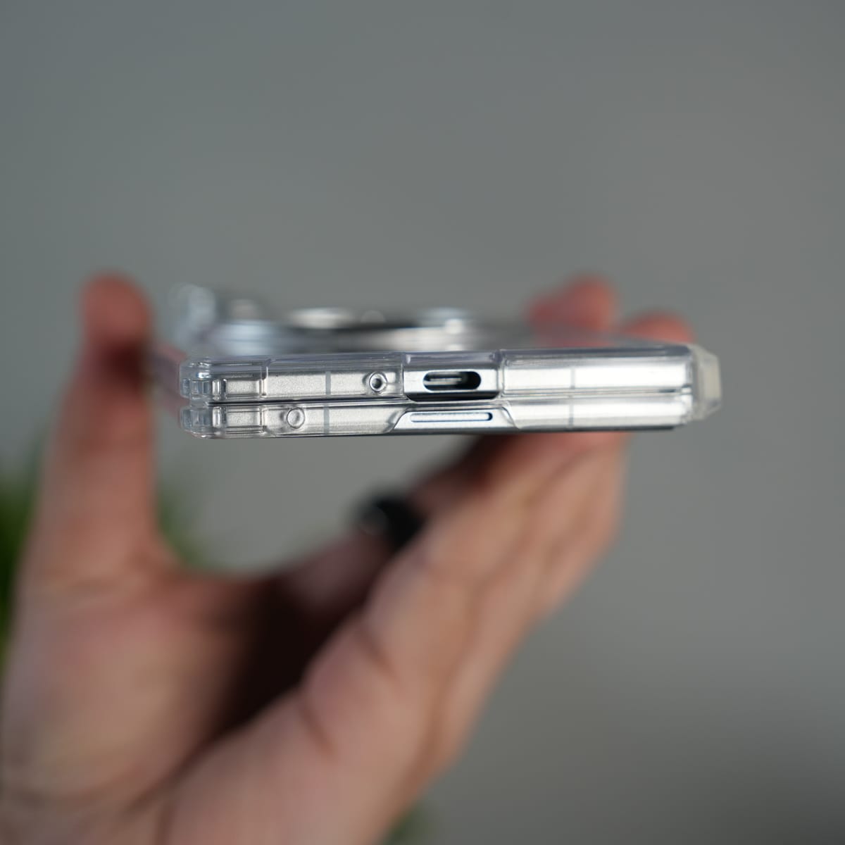 Galaxy Z Fold 7 Clear MagSafe Kickstand Case with Hinge Protection | Transparent Shockproof Slim Cover