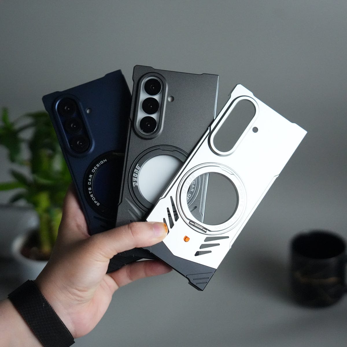 Galaxy Z Fold 7 Magnetic Aluminum Alloy Metal Rimless Frame Heat Dissipation Stand Phone Case