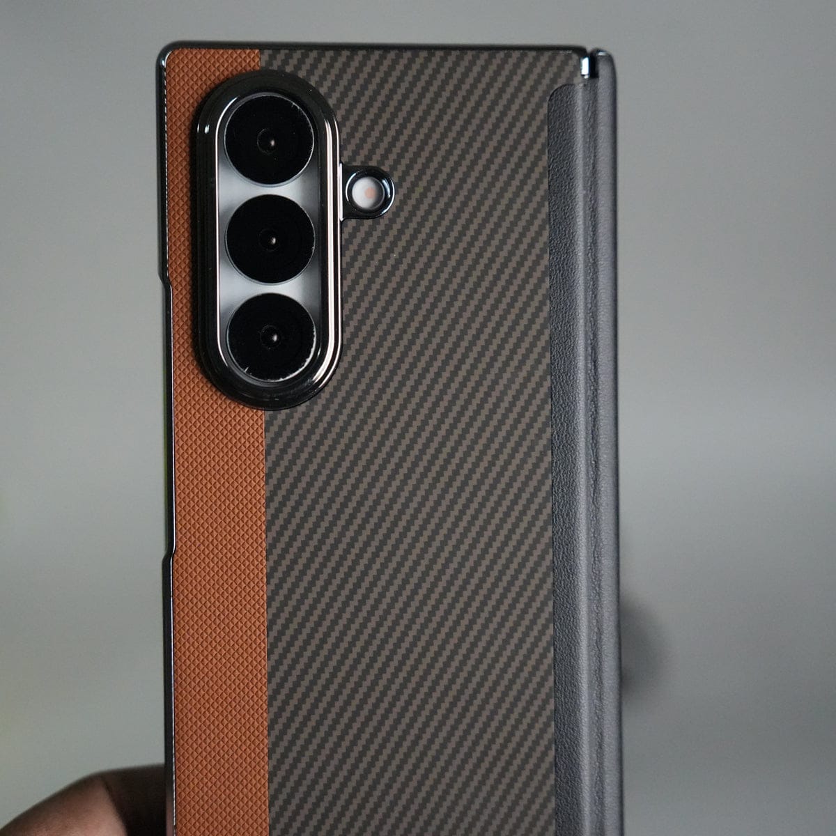 Galaxy Z Fold 7 Premium Fiber Stripe Design Slim Case Hinge Protection (Front + Back Cover)