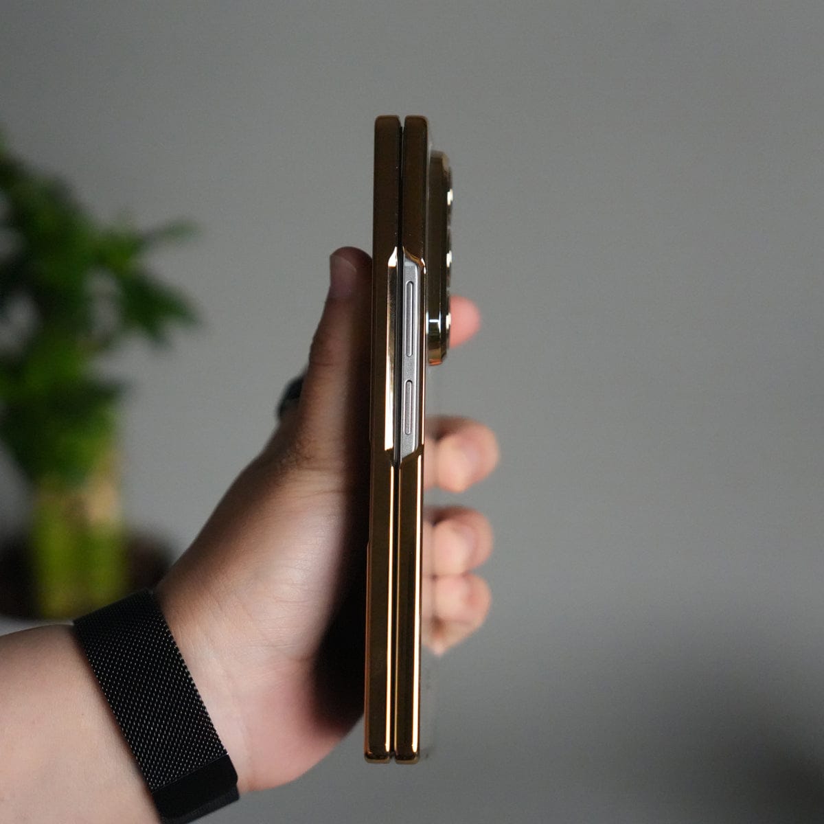 Galaxy Z Fold 7 Transparent Case with Front Glass Protection | Chrome Plated Hinge & Kick Stand