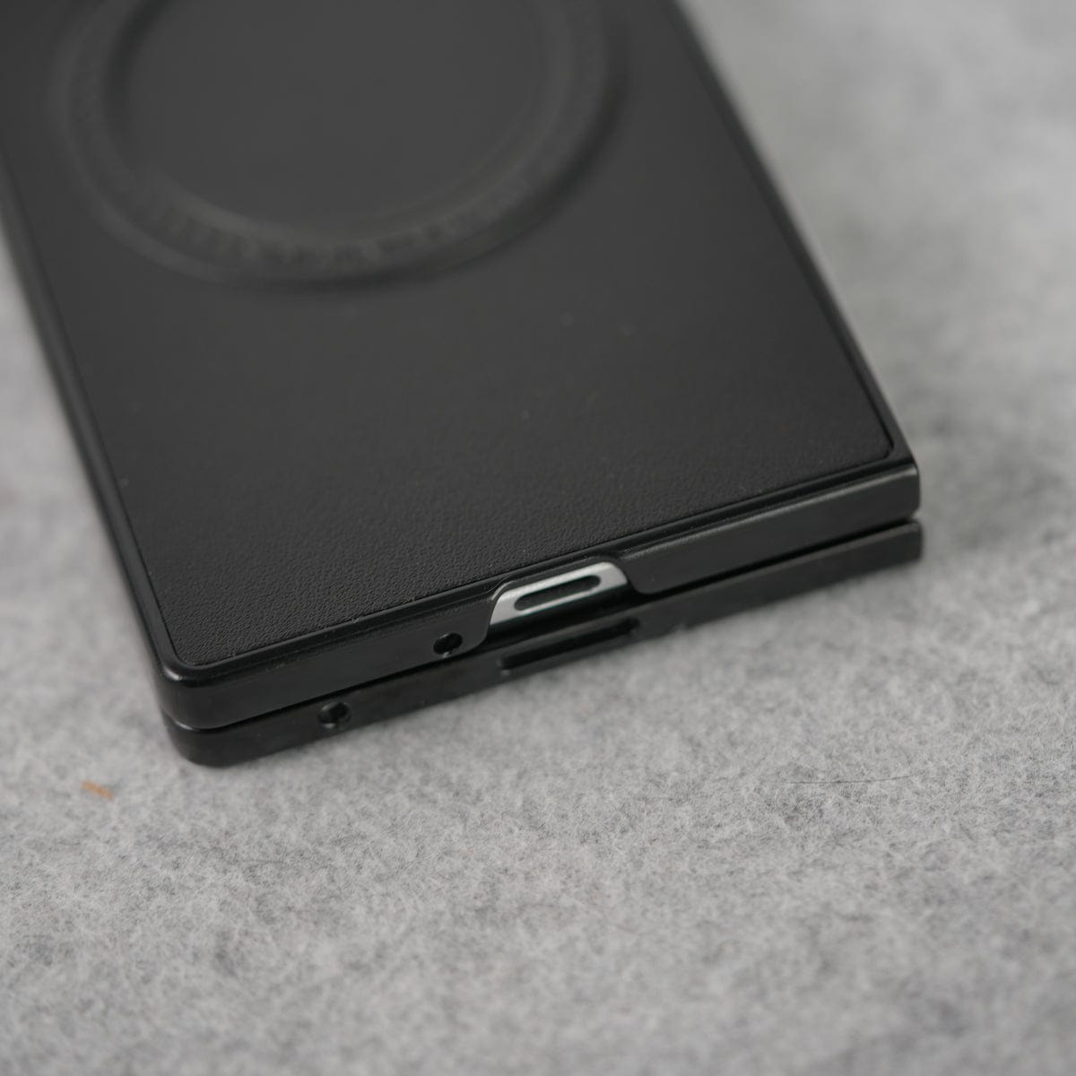 Samsung Galaxy Z Fold 7 PU Leather Strong Magnetic Ring Cover