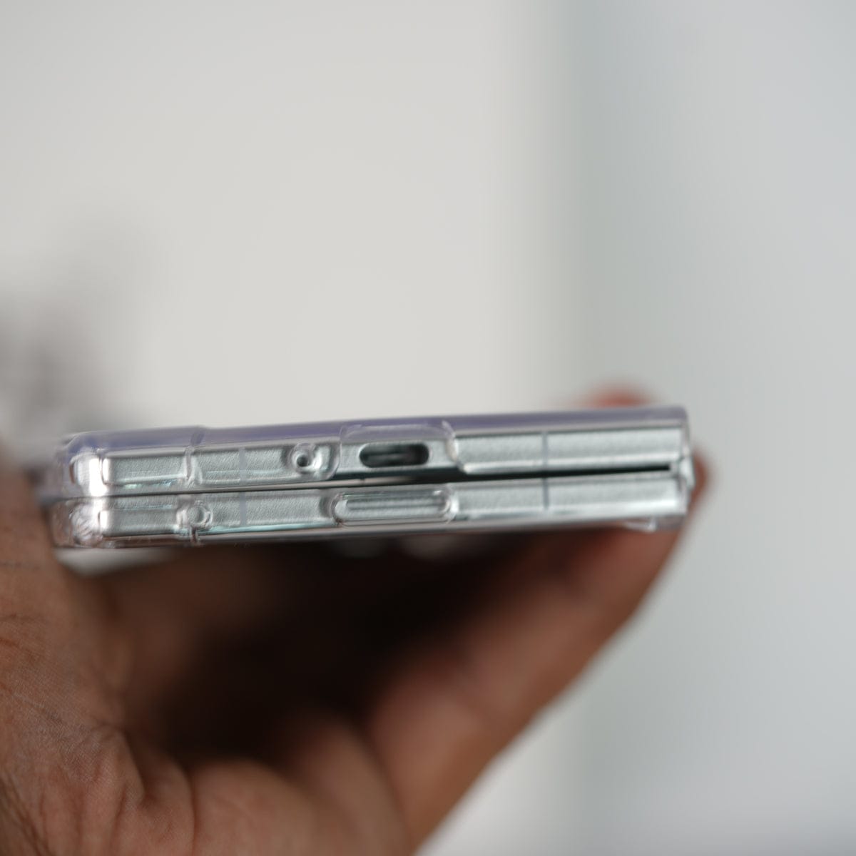 Samsung Galaxy Z Fold 7 Sleek Transparent Case Cover
