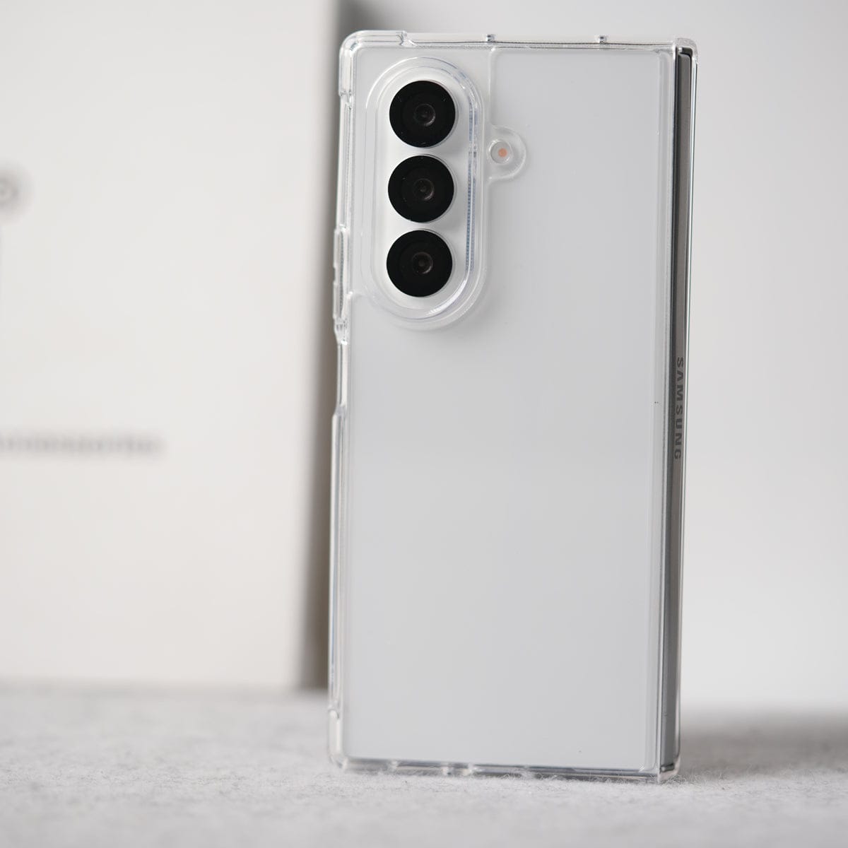 Samsung Galaxy Z Fold 7 Sleek Transparent Case Cover