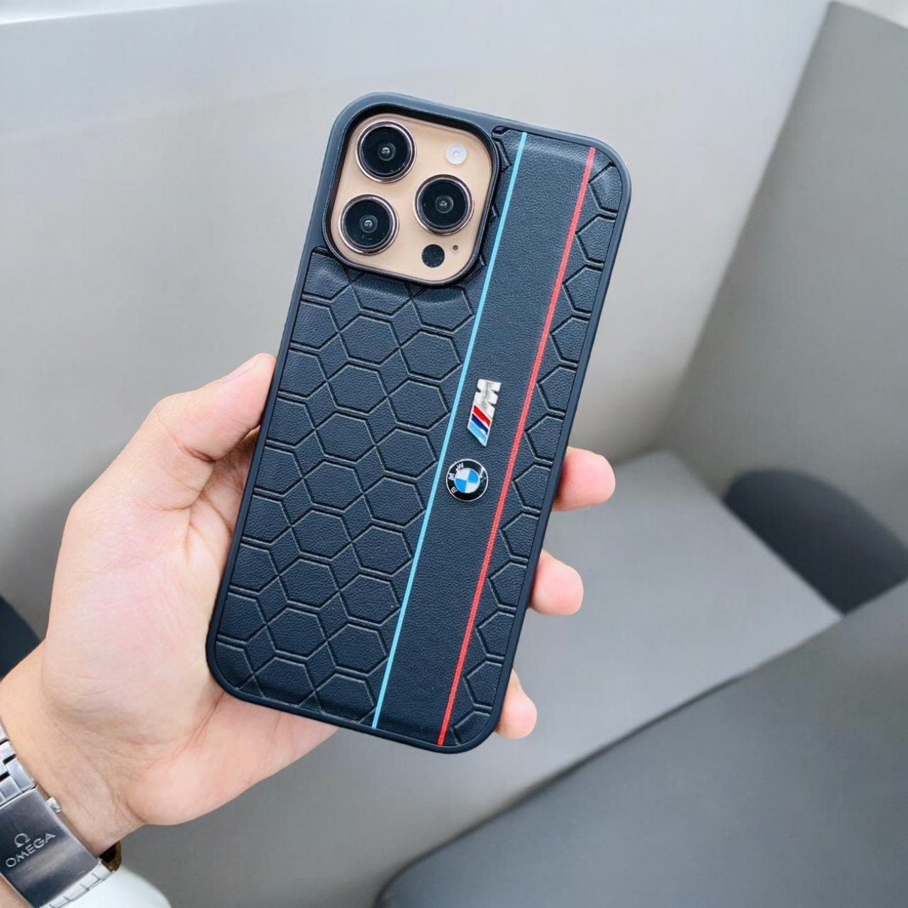 iPhone 16 Series Premium Honeycomb Design Case Cover