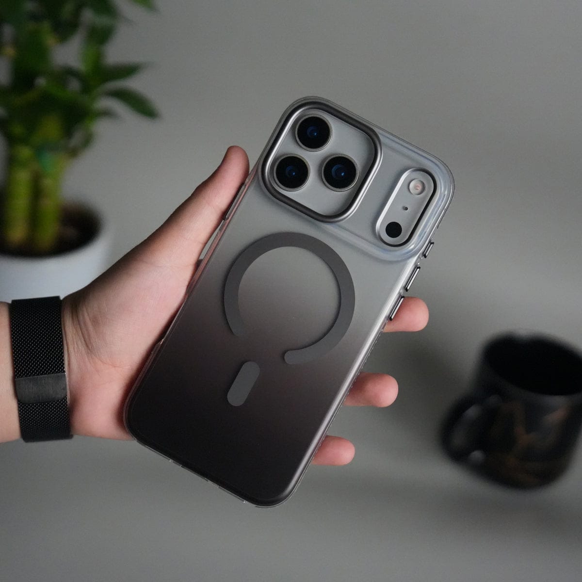 iPhone 17 Pro Dual Color Shade Smoke Matte MagSafe Case Cover