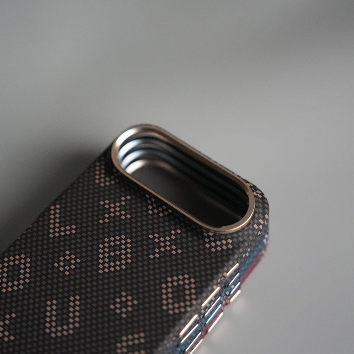 iPhone 17 Air Aramid Fiber Case | Slim MagSafe Cover | Maroon