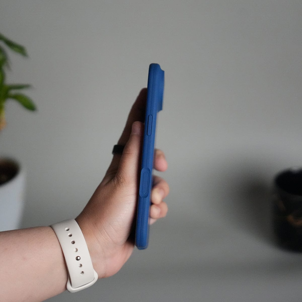 iPhone 17 Air Liquid Silicone Case Cover (Pacific Blue)
