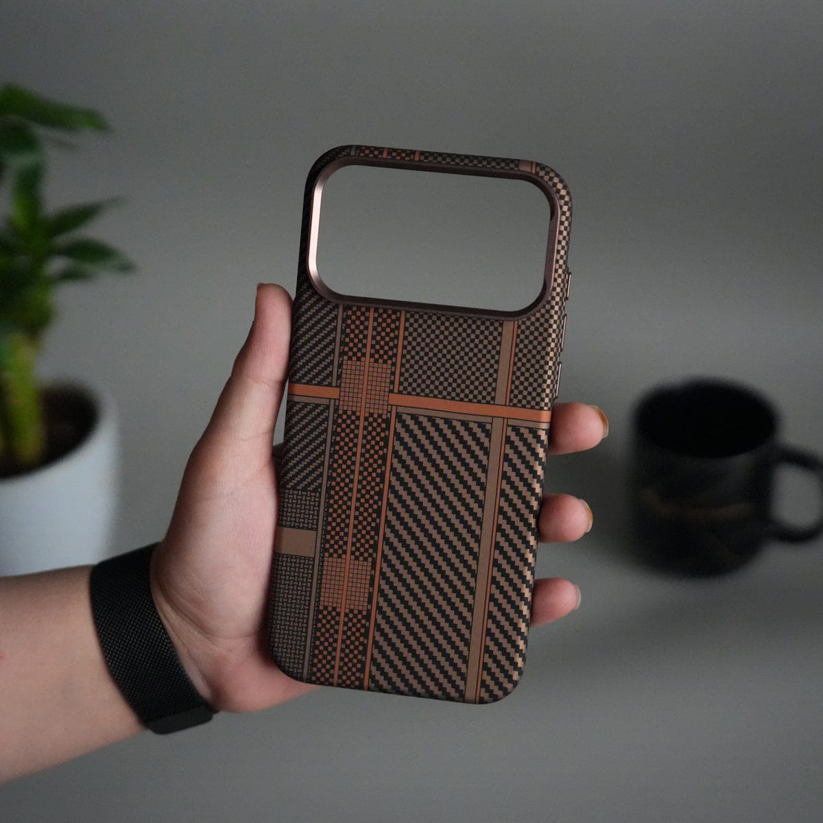 iPhone 17 Pro Max Carbon Fiber Texture Design Hard Pc MagSafe Case Cover OrangeMix