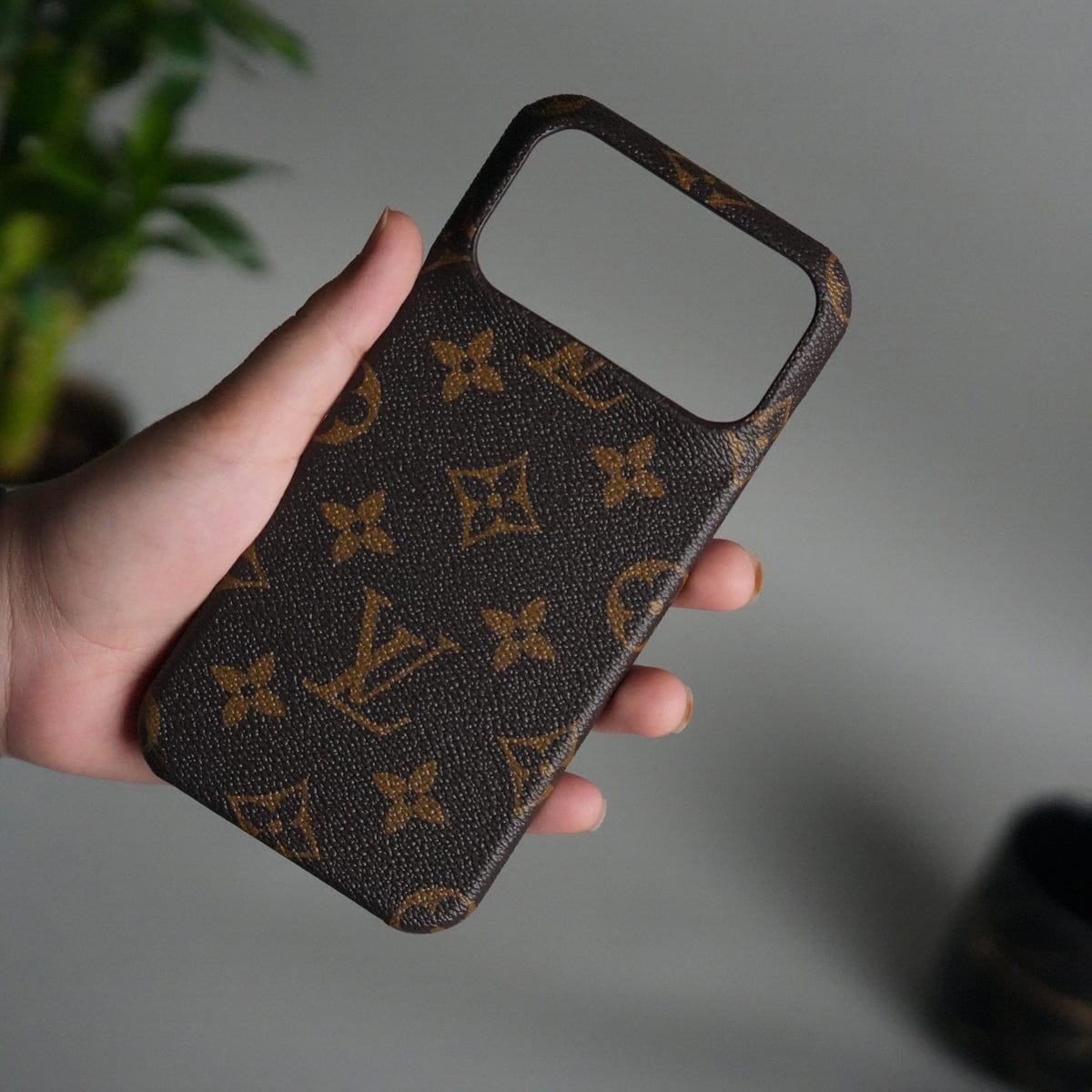 iPhone 17 Pro Luxury Brand Leather Case Cover (Dark Brown)