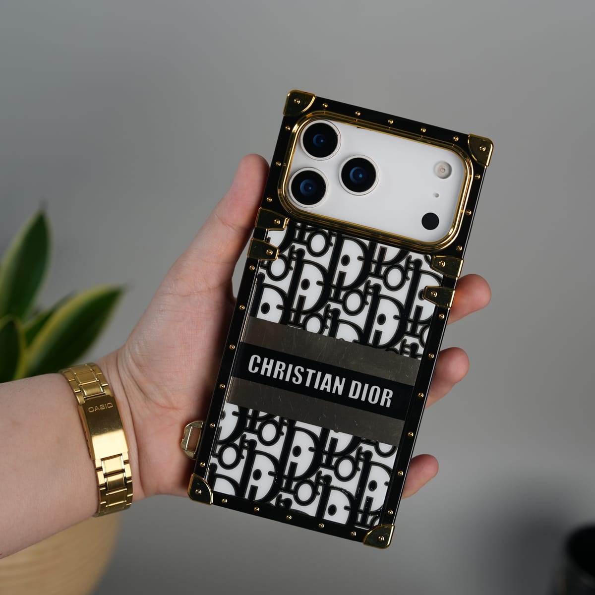 iPhone 17 Pro Luxury CD Trunk Case Cover With Chain