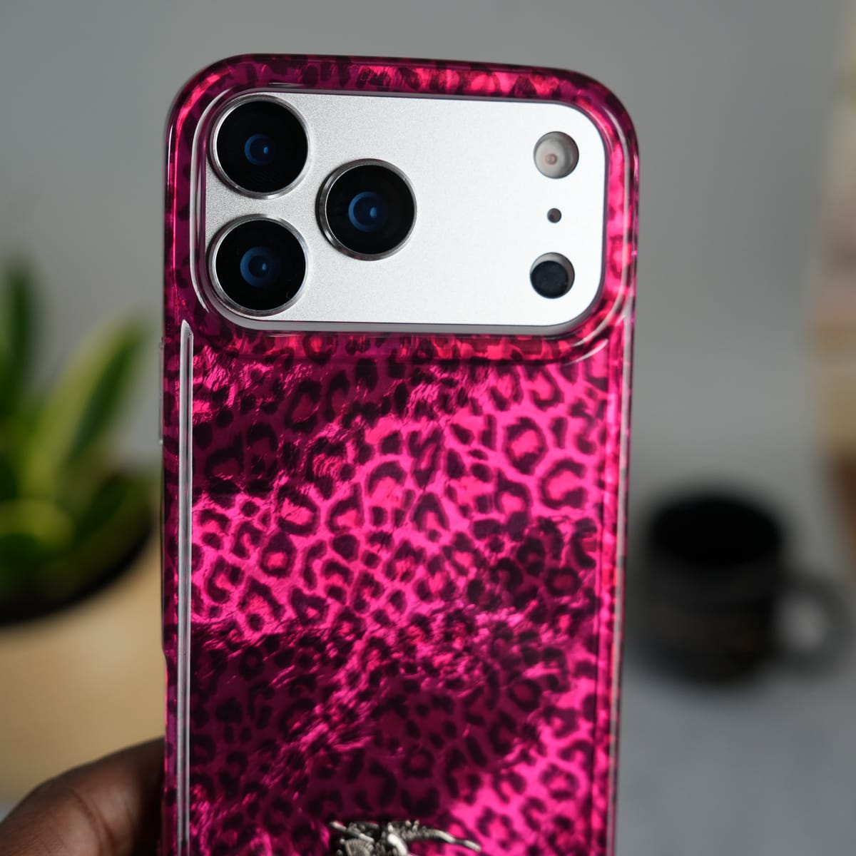 iPhone 17 Series Leopared Print Designer Fashion Case