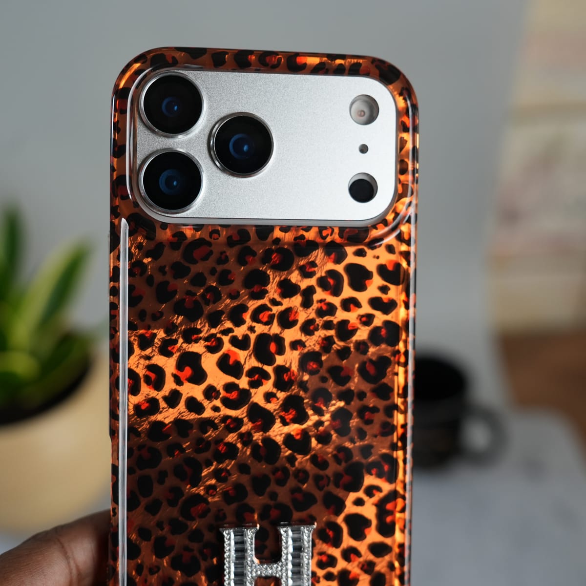 iPhone 17 Series Leopared Print Designer Fashion Case