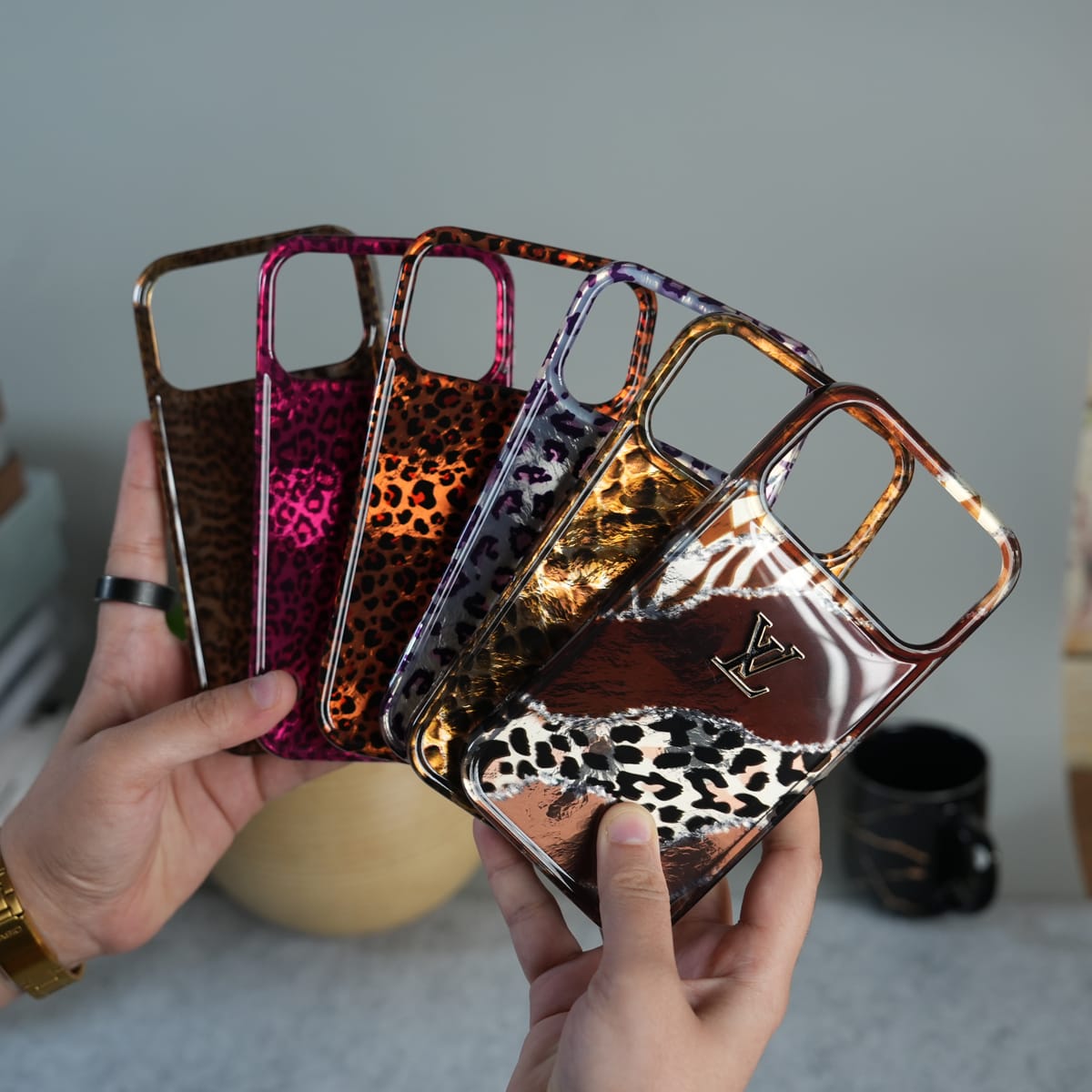 iPhone 17 Series Leopared Print Designer Fashion Case