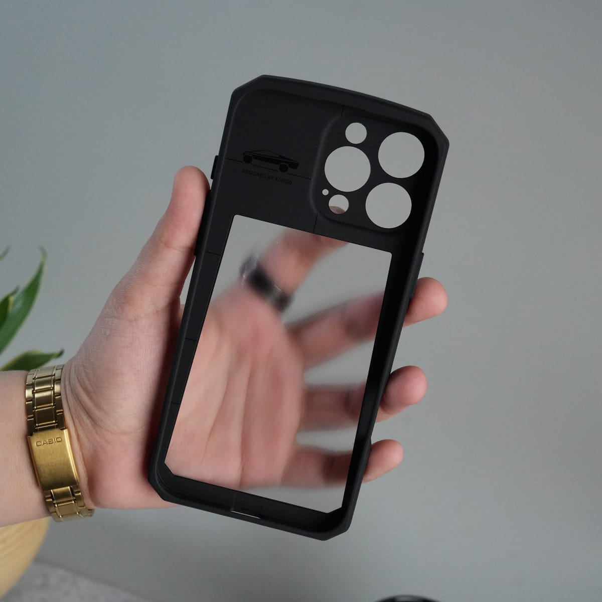 iPhone 16 Series Airbag Shockproof Cyber Series Bumper Shell Case Cover (Black)