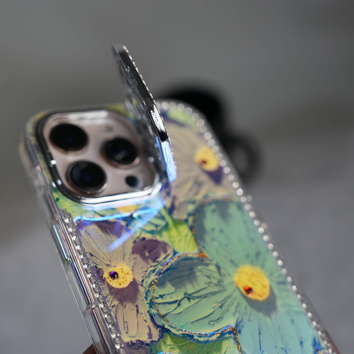 iPhone Luxury 3D Oil Painting Floral Design Glitter Lens Protection Stand Cover | Green