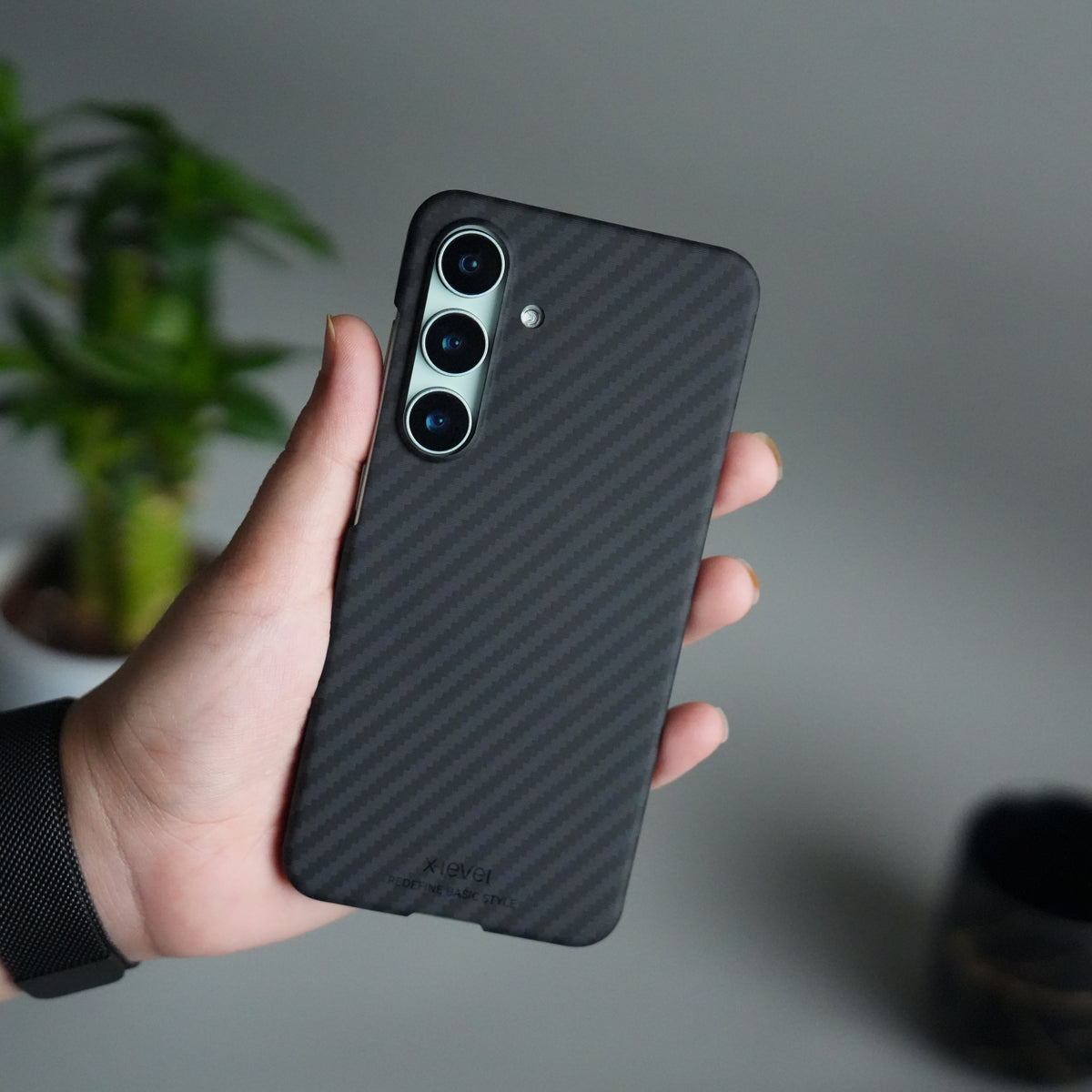 Galaxy S24 Carbon Fiber Slim Case | Ultra-Thin Magnetic Charging Ring Cover