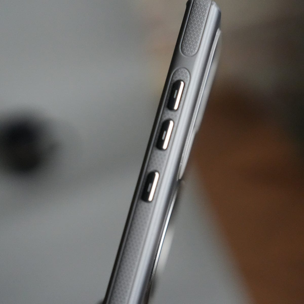 Galaxy S25 Ultra Smoke Frosted Case With Metal Kick Stand