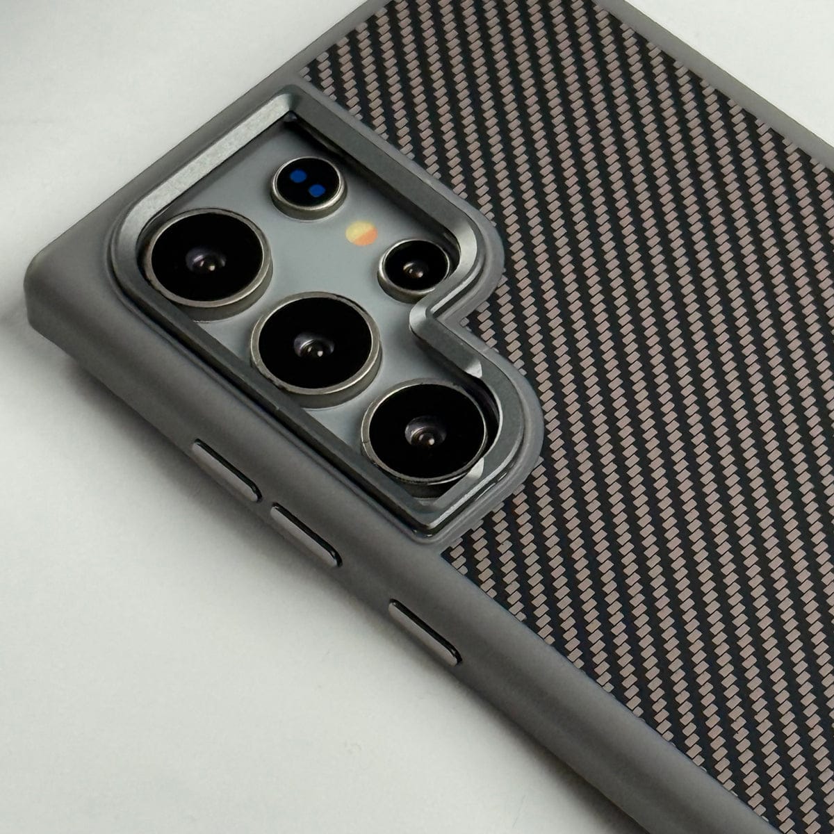 Samsung Galaxy S24 Ultra Premium Carbon Fiber Texture MagSafe Magnetic Case Cover