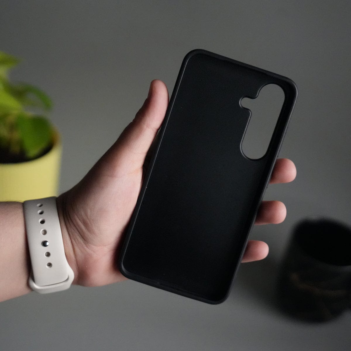 Galaxy S25 GripStand Hybrid Case | Textured Anti-Slip Back with Foldable Kickstand & Secure Hand Strap