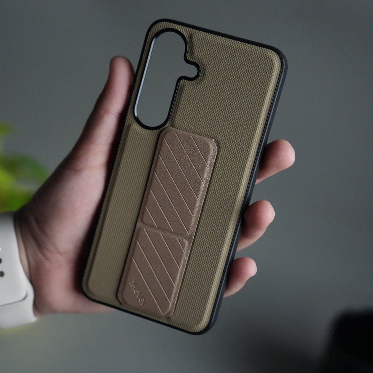 Galaxy S25 GripStand Hybrid Case | Textured Anti-Slip Back with Foldable Kickstand & Secure Hand Strap