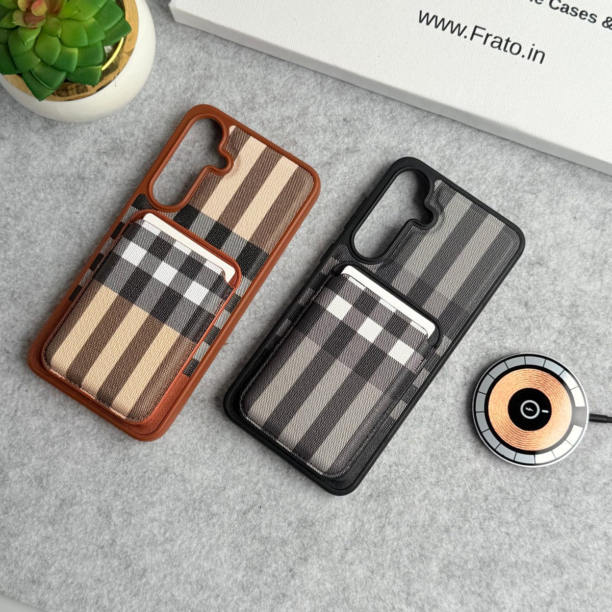 Samsung Galaxy S25 Plus Checks Leather Case With Detachable Magnetic Magsafe Card Holder Cover